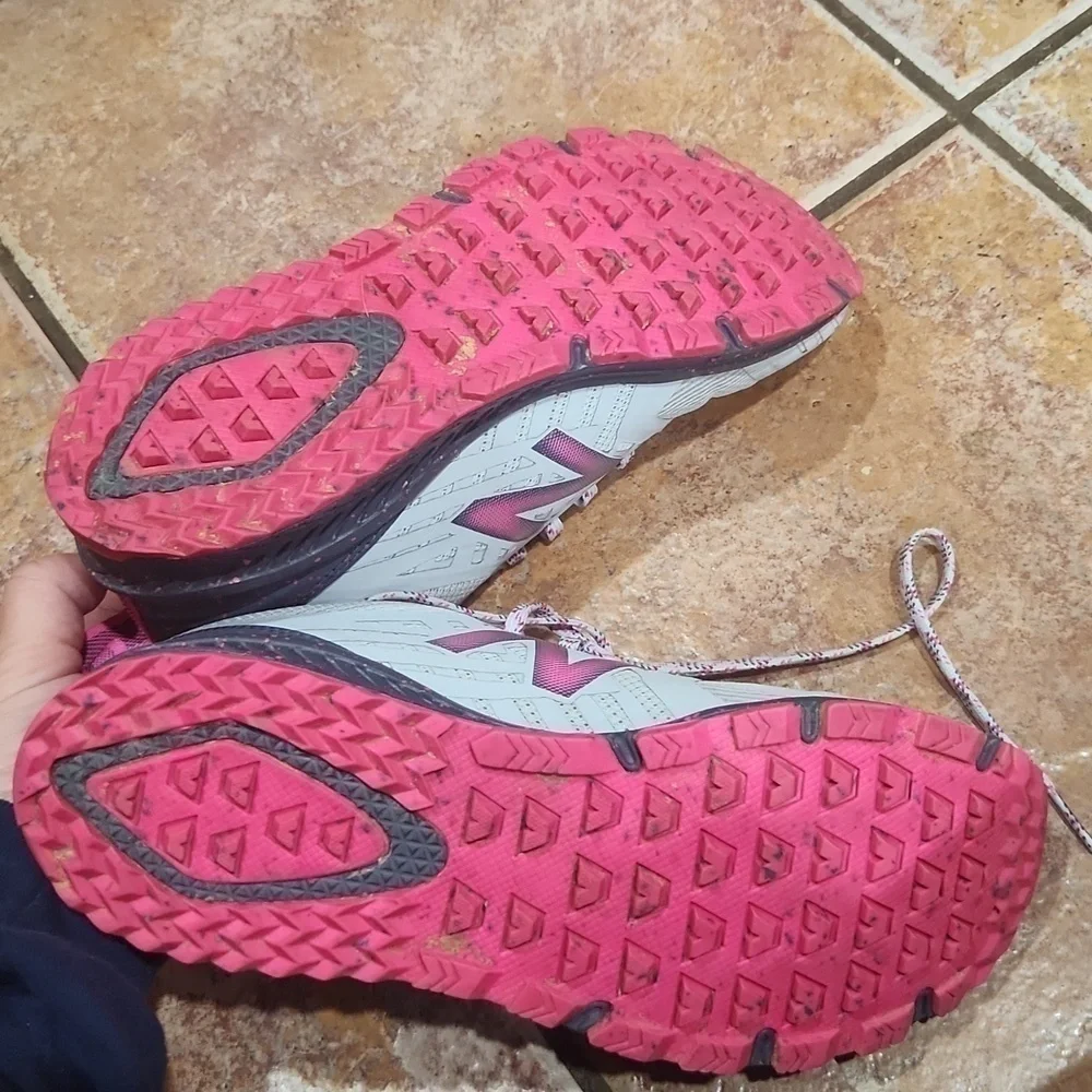New Balance running Fuelcore women's size 8 Nitrel great condition